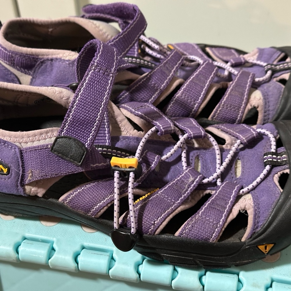 Keen Purple and Black Hiking Sandals